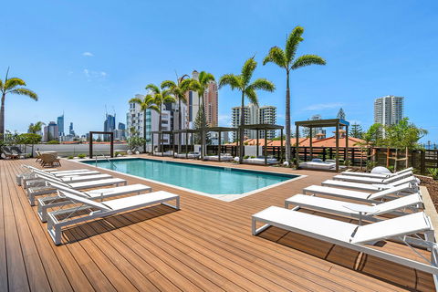 Qube Broadbeach - Tourism Adelaide 30