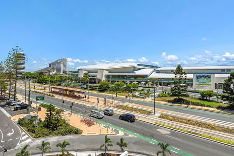 Qube Broadbeach - Tourism Adelaide 18