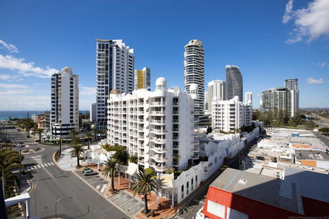 Qube Broadbeach - Tourism Adelaide 10