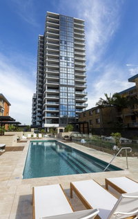 Book Burleigh Heads Accommodation Vacations Tourism Adelaide Tourism Adelaide