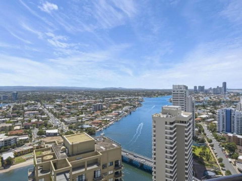 Beach Stay - Ocean & Riverview Resort Chevron Renaissance Central Surfers Paradise - Tourism Adelaide 15