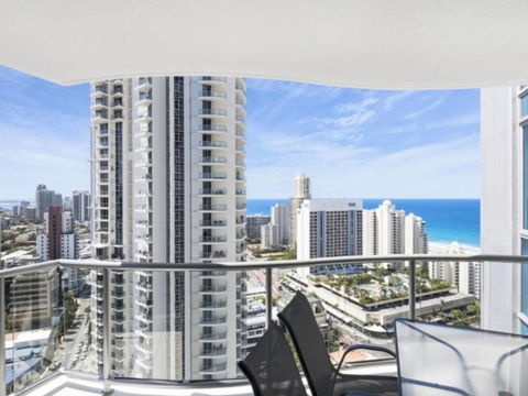 Beach Stay - Ocean & Riverview Resort Chevron Renaissance Central Surfers Paradise - Tourism Adelaide 25