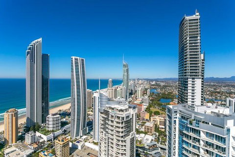 Beach Stay - Ocean & Riverview Resort Chevron Renaissance Central Surfers Paradise - Tourism Adelaide 23