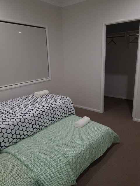 Adwaga Lodge - Tourism Adelaide 7