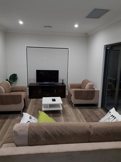 Adwaga Lodge - Tourism Adelaide 8