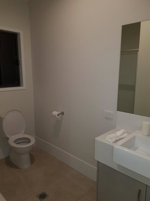 Adwaga Lodge - Tourism Adelaide 13