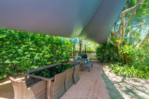 At The Sound Noosa Motel - Tourism Adelaide 8