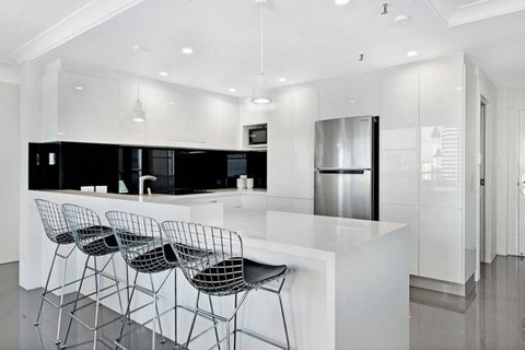 ULTIQA Beach Haven On Broadbeach - Tourism Adelaide 9