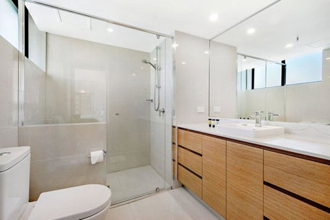 ULTIQA Beach Haven On Broadbeach - Tourism Adelaide 24