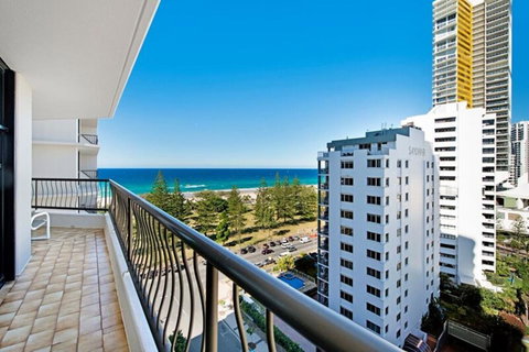ULTIQA Beach Haven On Broadbeach - Tourism Adelaide 33