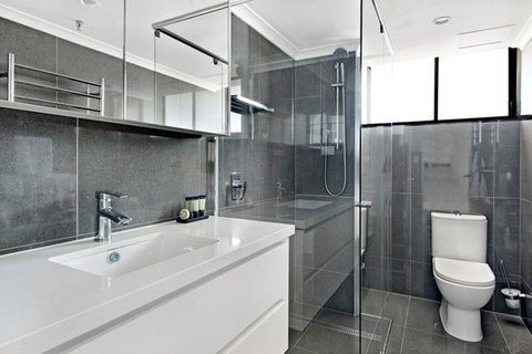 ULTIQA Beach Haven On Broadbeach - Tourism Adelaide 6