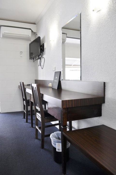 Alexandra Park Motor Inn - Tourism Adelaide 34