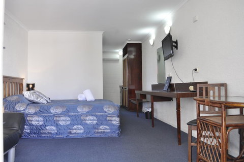 Alexandra Park Motor Inn - Tourism Adelaide 40