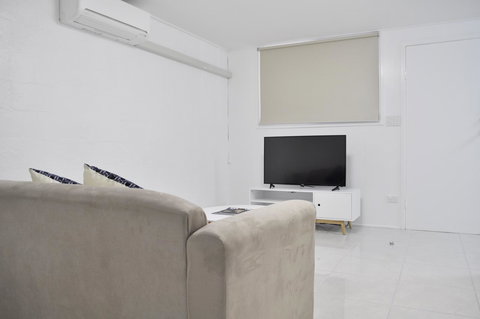 Alexandra Park Motor Inn - Tourism Adelaide 12