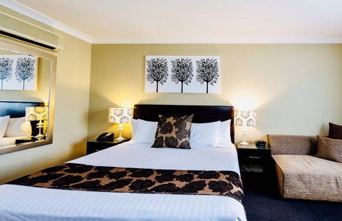 Ambassador On Ruthven - Tourism Adelaide 14