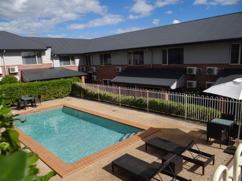 Ambassador On Ruthven - Tourism Adelaide 26