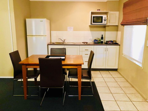 Ambassador On Ruthven - Tourism Adelaide 37