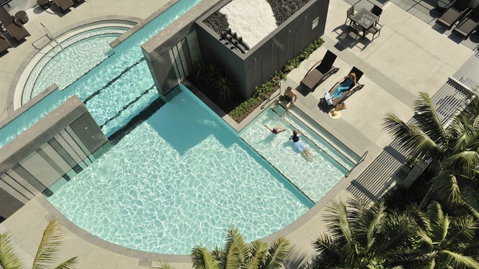 Luxury 3 Bedroom In Heart Of Broadbeach - Tourism Adelaide 15