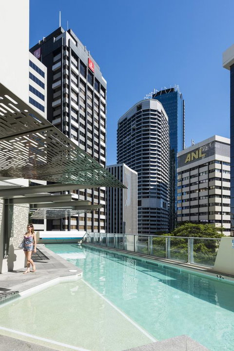 Oaks Brisbane Aurora Suites - Tourism Adelaide 3