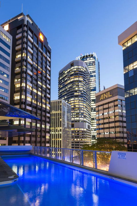 Oaks Brisbane Aurora Suites - Tourism Adelaide 9