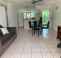 Townsville Holiday Apartments - Tourism Adelaide