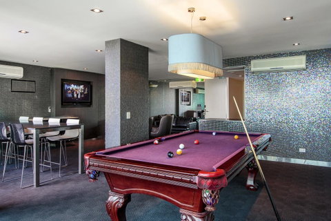 Evolution Apartments - Tourism Adelaide 5
