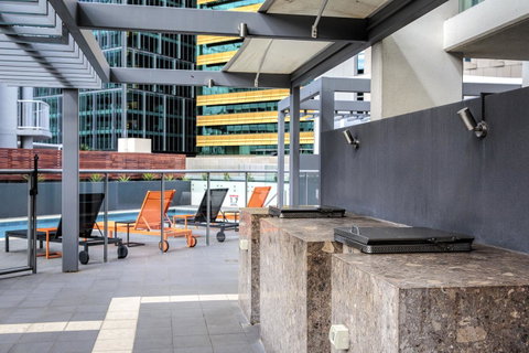 Evolution Apartments - Tourism Adelaide 6