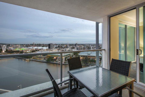 Evolution Apartments - Tourism Adelaide 15