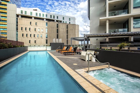 Evolution Apartments - Tourism Adelaide 3