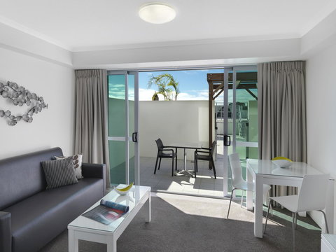 Oaks Mackay Rivermarque Hotel - Tourism Adelaide 1