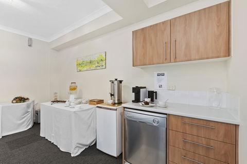 La Vida On Anzac - Tourism Adelaide 15