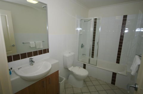 La Vida On Anzac - Tourism Adelaide 11