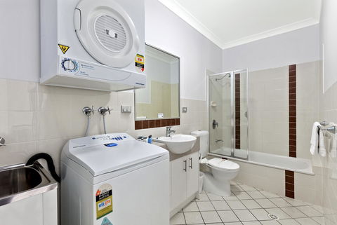 La Vida On Anzac - Tourism Adelaide 30