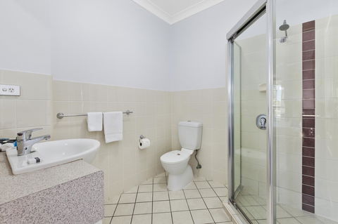 La Vida On Anzac - Tourism Adelaide 27