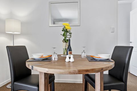 La Vida On Anzac - Tourism Adelaide 24