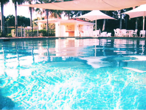 Waterfront Resort Villa With Buggy - Tourism Adelaide 0