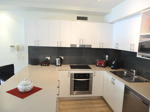 Waterfront Resort Villa With Buggy - Tourism Adelaide 7