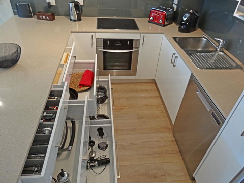 Waterfront Resort Villa With Buggy - Tourism Adelaide 6