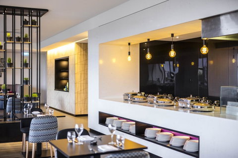 Voco Brisbane City Centre, An IHG Hotel - Tourism Adelaide 10