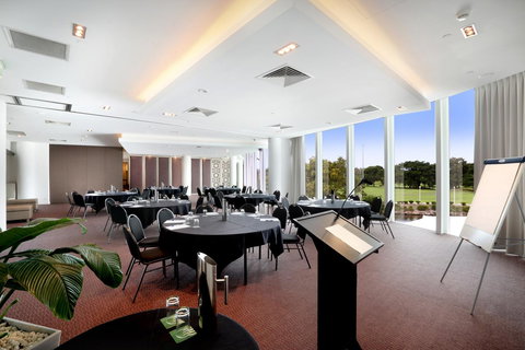RACV Royal Pines Resort Gold Coast - Tourism Adelaide 39