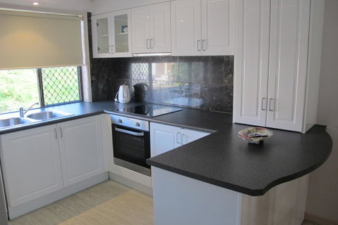 Grangewood Court Apartments - Tourism Adelaide 24