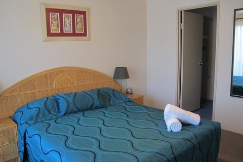 Grangewood Court Apartments - Tourism Adelaide 29