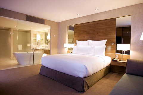 Hilton Brisbane - Tourism Adelaide 7