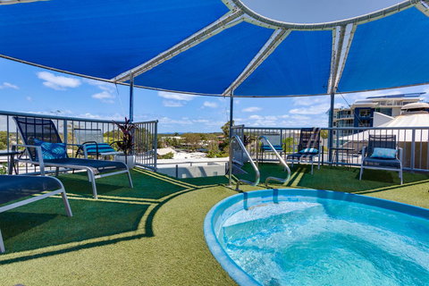 Beach Club Resort Mooloolaba - Tourism Adelaide 3