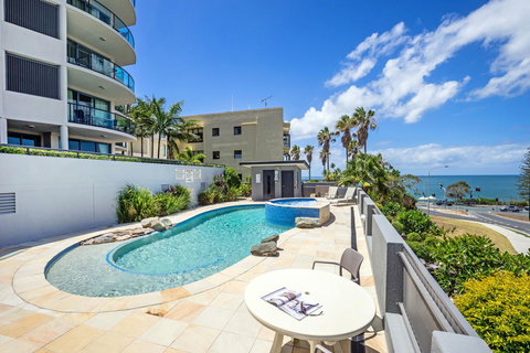 Alexandra On The Pacific - Tourism Adelaide 13