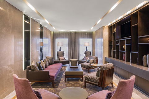 The Beetson Hotel -formerly Gambaro Hotel - Tourism Adelaide 2