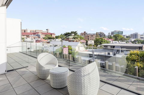 The Beetson Hotel -formerly Gambaro Hotel - Tourism Adelaide 6