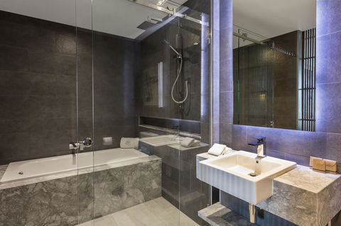 The Beetson Hotel -formerly Gambaro Hotel - Tourism Adelaide 5