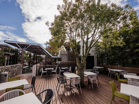 Eatons Hill Hotel - Tourism Adelaide 36