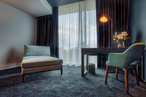 Eatons Hill Hotel - Tourism Adelaide 21